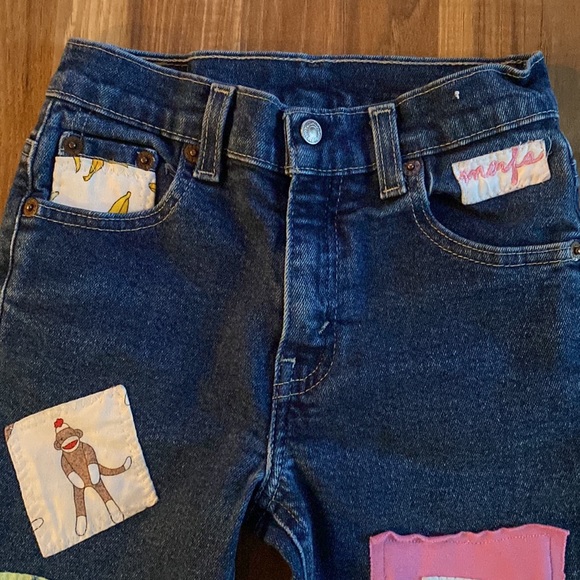 Levi’s with hand sewn monkey patches Girls Size 6 - Picture 2 of 12
